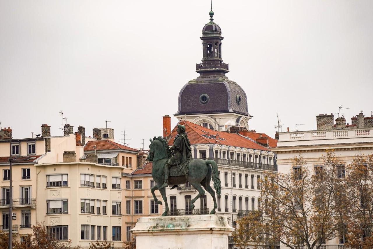 Dify Petit Prince - Place Bellecour 里昂 外观 照片